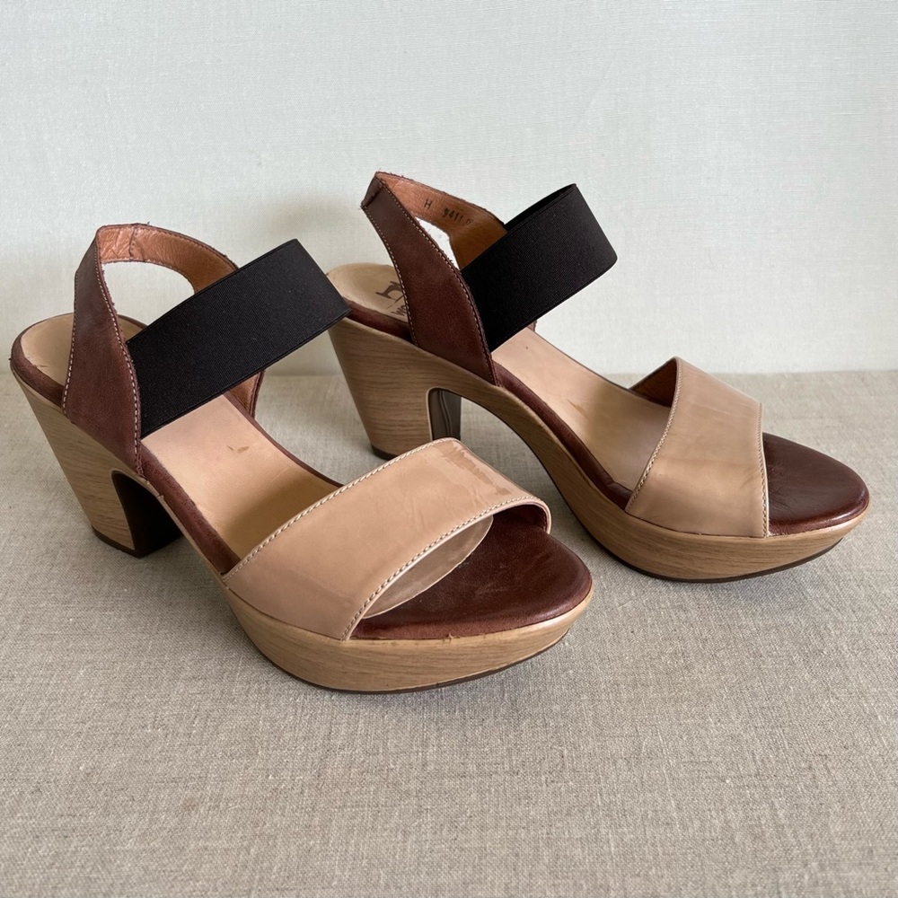 Wonders Platform Sandals